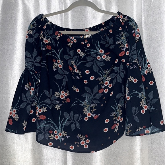 Japna Tops - Japna Off the shoulder long sleeve top - Floral